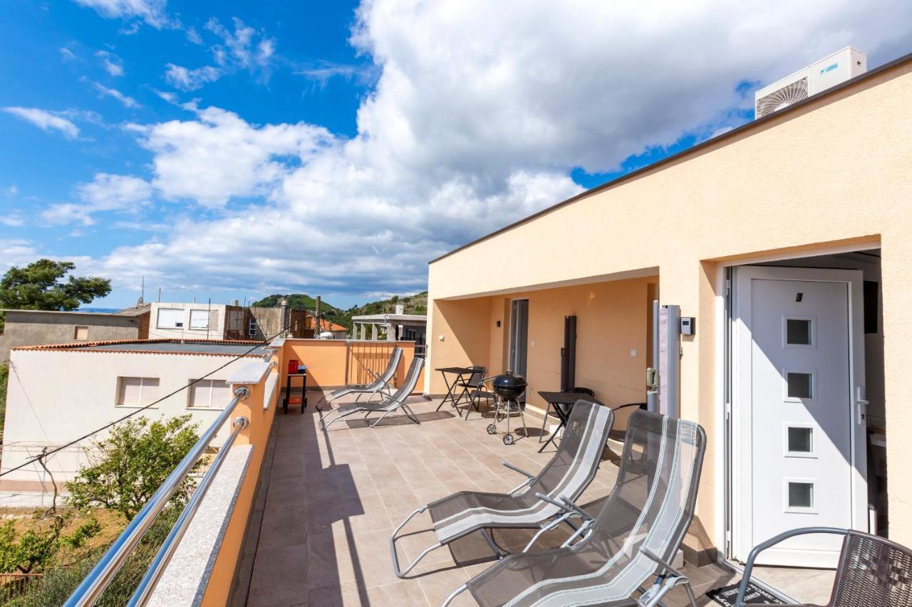 Villa Tomas „The View Of Jesenice“ Jesenice  Esterno foto